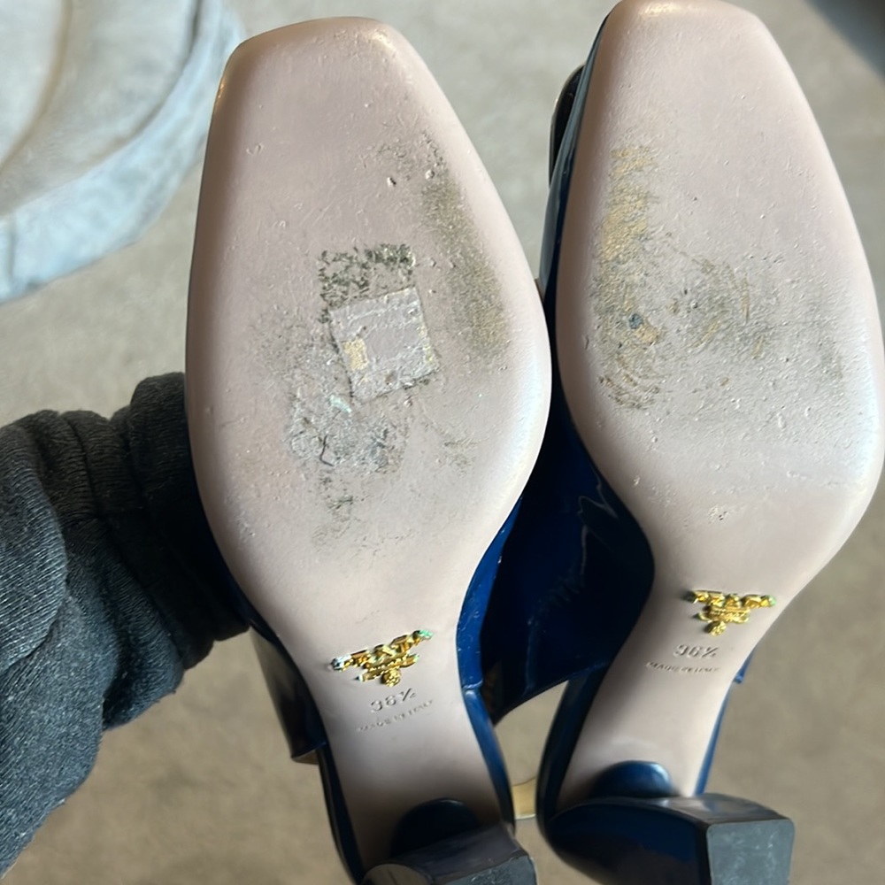 Prada Sling backs - Picture 2 of 3